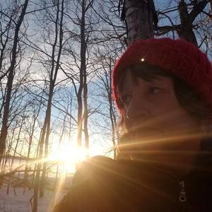 Meet your Posher, Lorraine